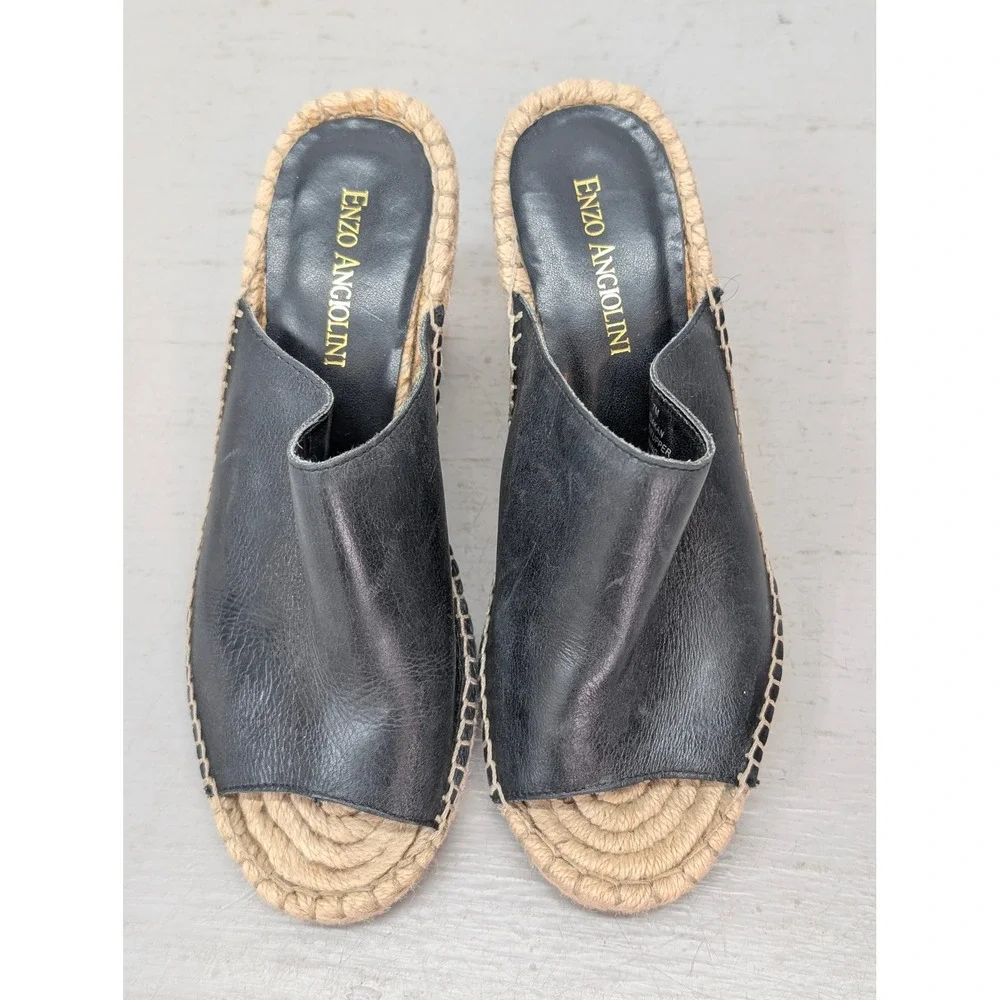 Enzo Angiolini step into