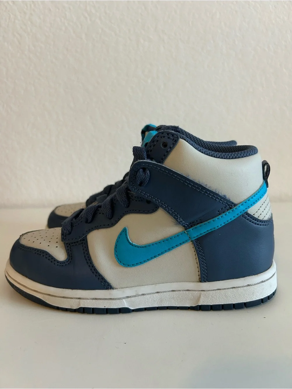 Nike classic high