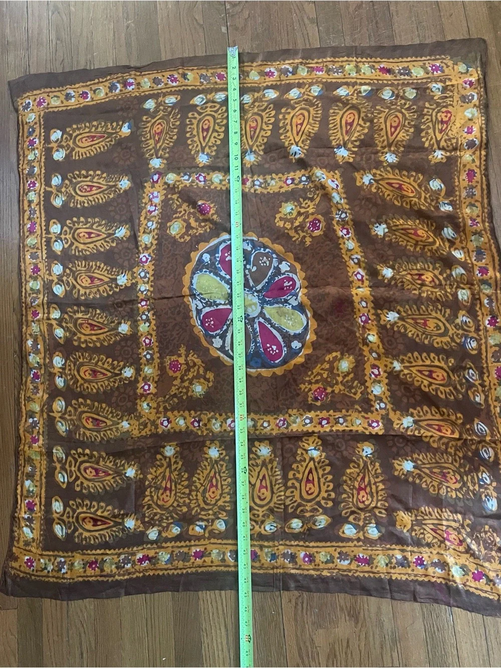 Source Unknown lightweight patterned