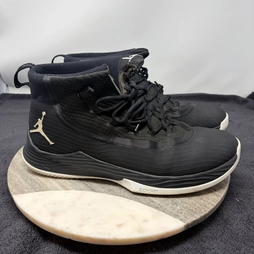 Jordan ultra fly