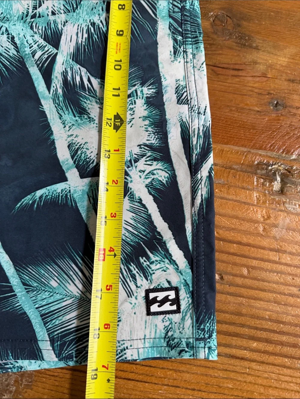 Billabong excellent size