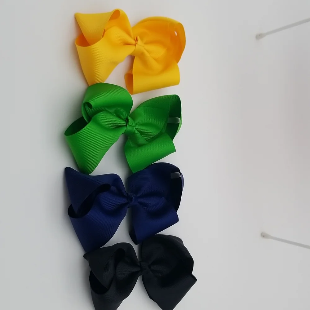 Hair Accessories 8pc Lot Bows and Fabric Flower