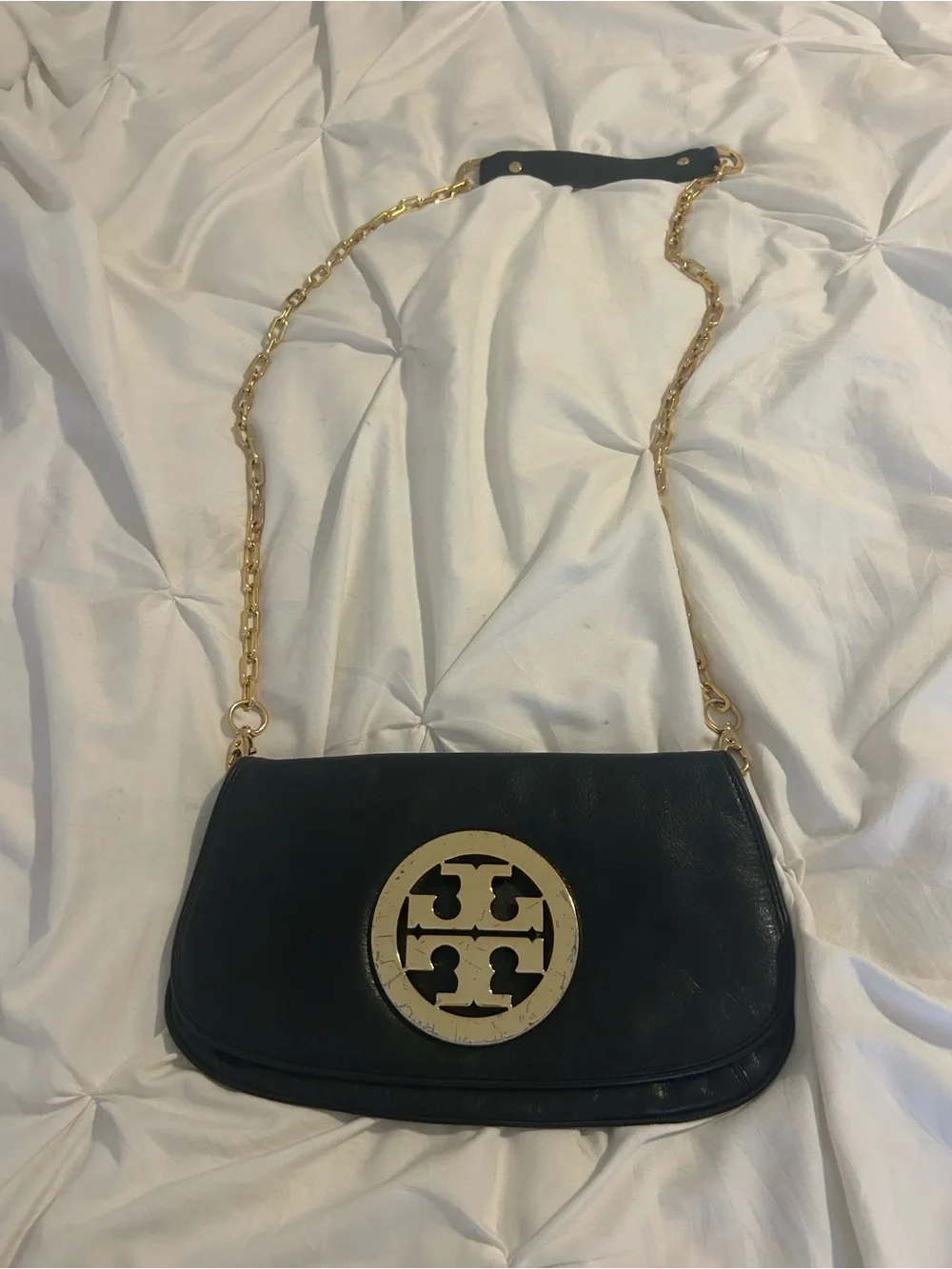 CLOSET CLEANOUT   Tory Burch Black Leather Shoulder Bag with Gold Logo Medallion