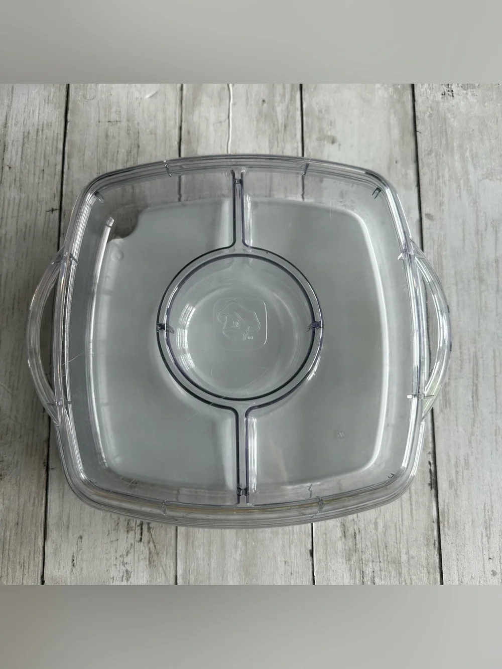 PREOWNED THE PAMPERED CHEF COOL AND SERVE SMALL WHITE TRAY WITH LID