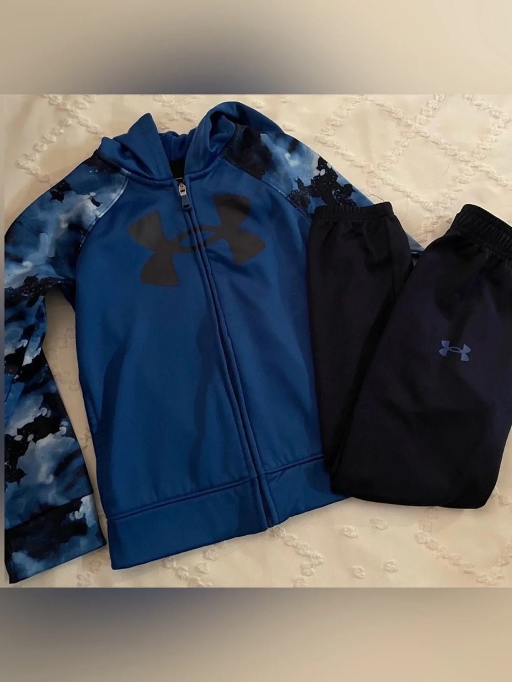 Under Armour Boys' Camo Raglan Full-Zip Hoodie Set