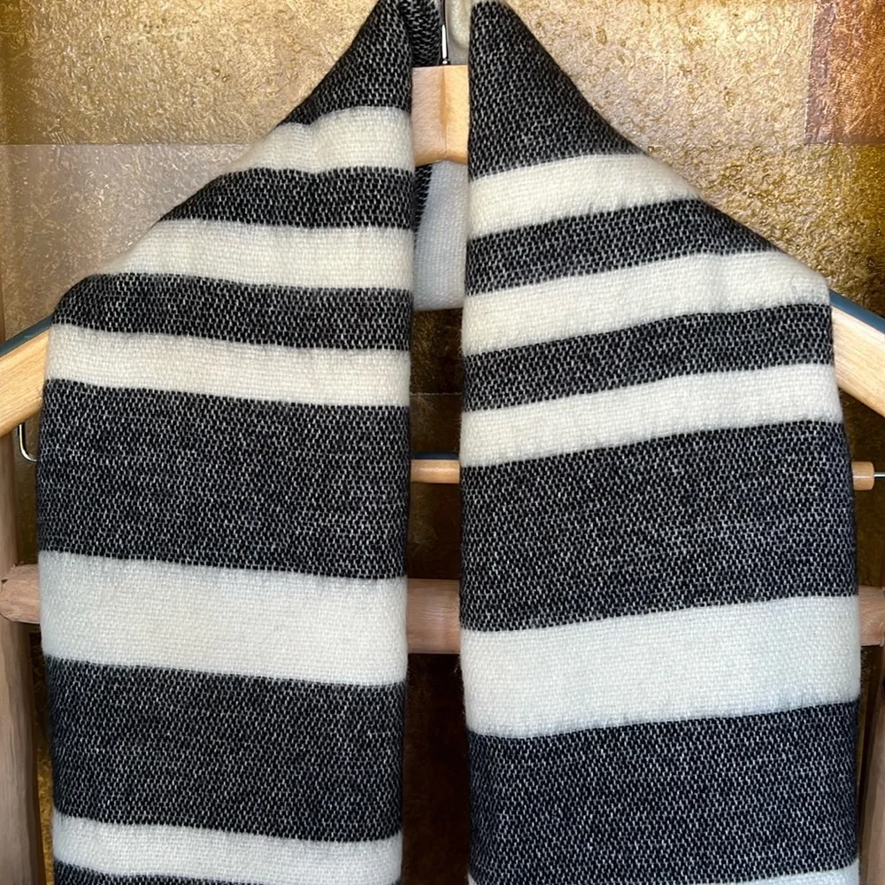 Zara width oversized