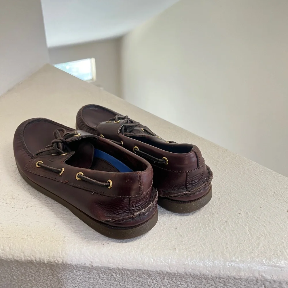 Sperry comment leave