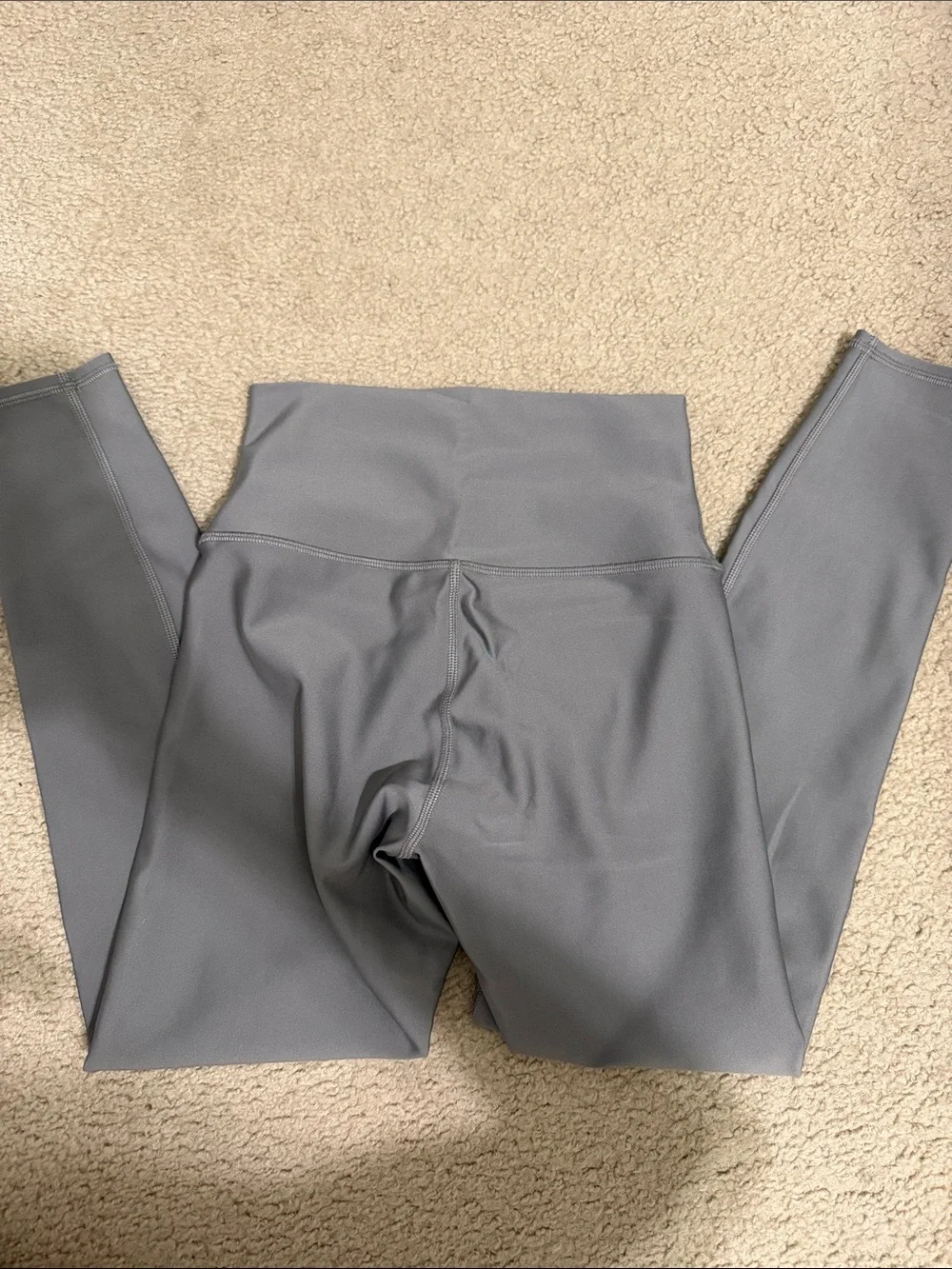 ALO Yoga xs perfect gray