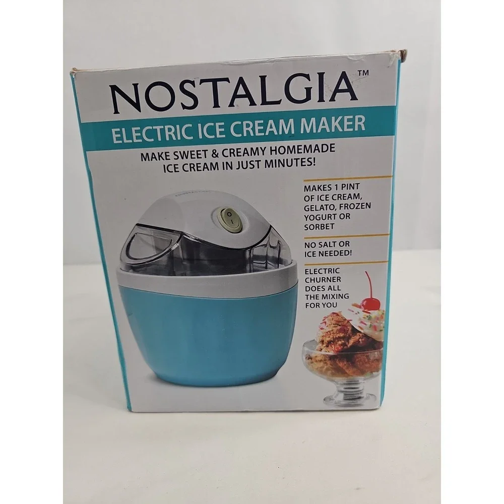 Nostalgia Electric One Pint Ice Cream Maker Gelato Frozen Yogurt Sorbet NEW