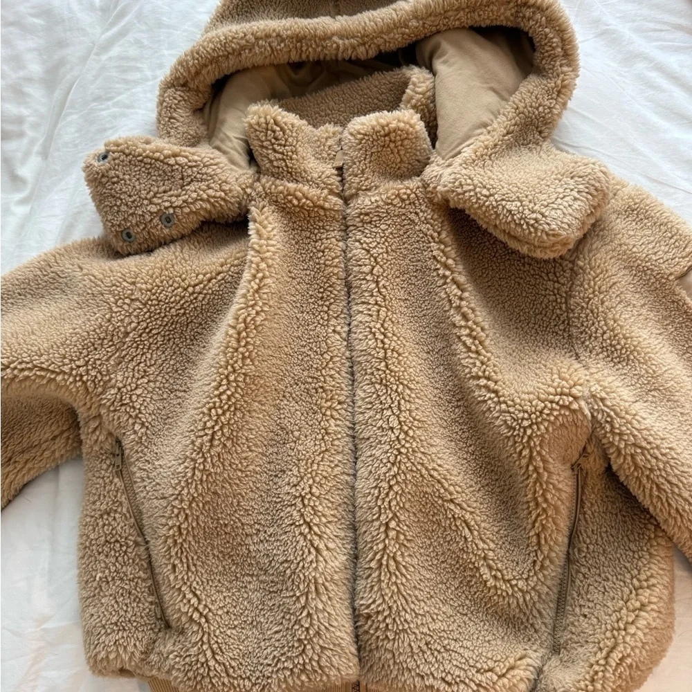 ALO Yoga cozy teddy