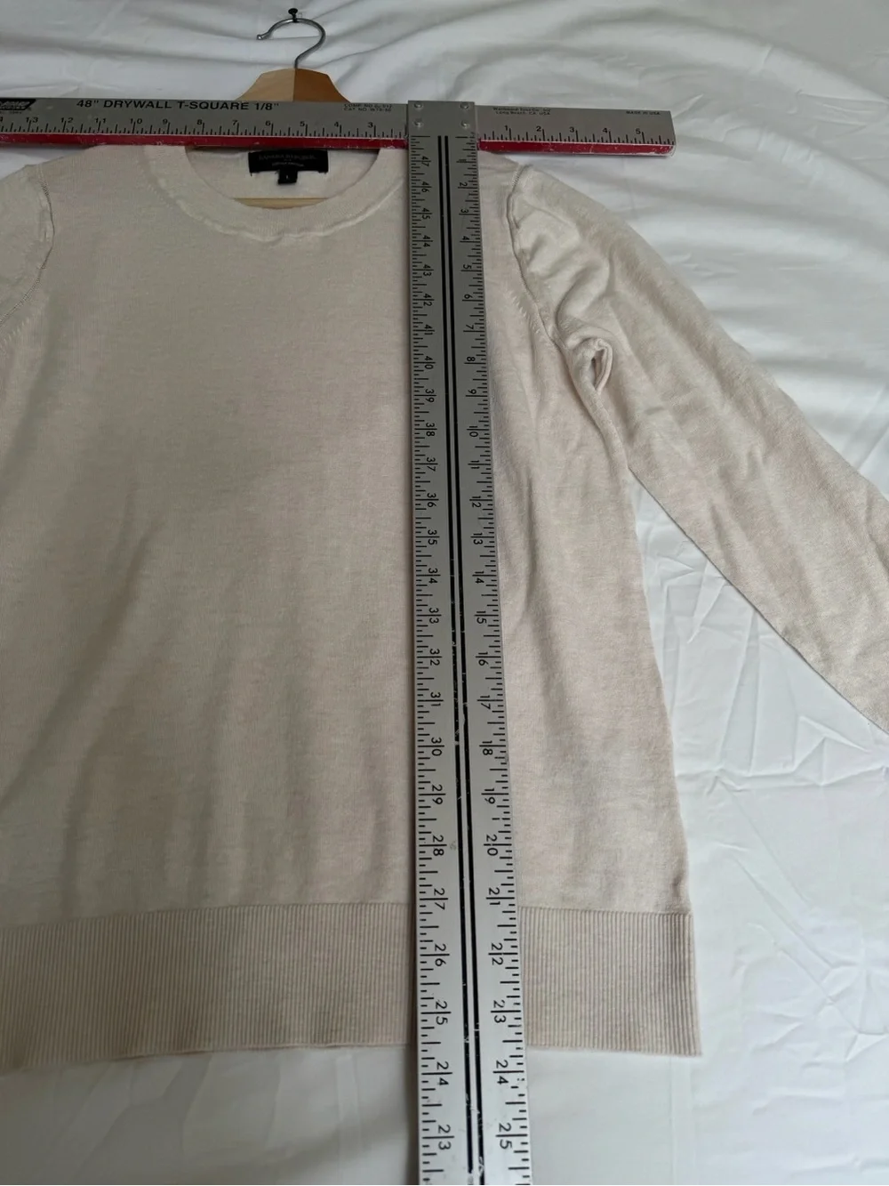 Banana Republic classic crewneck
