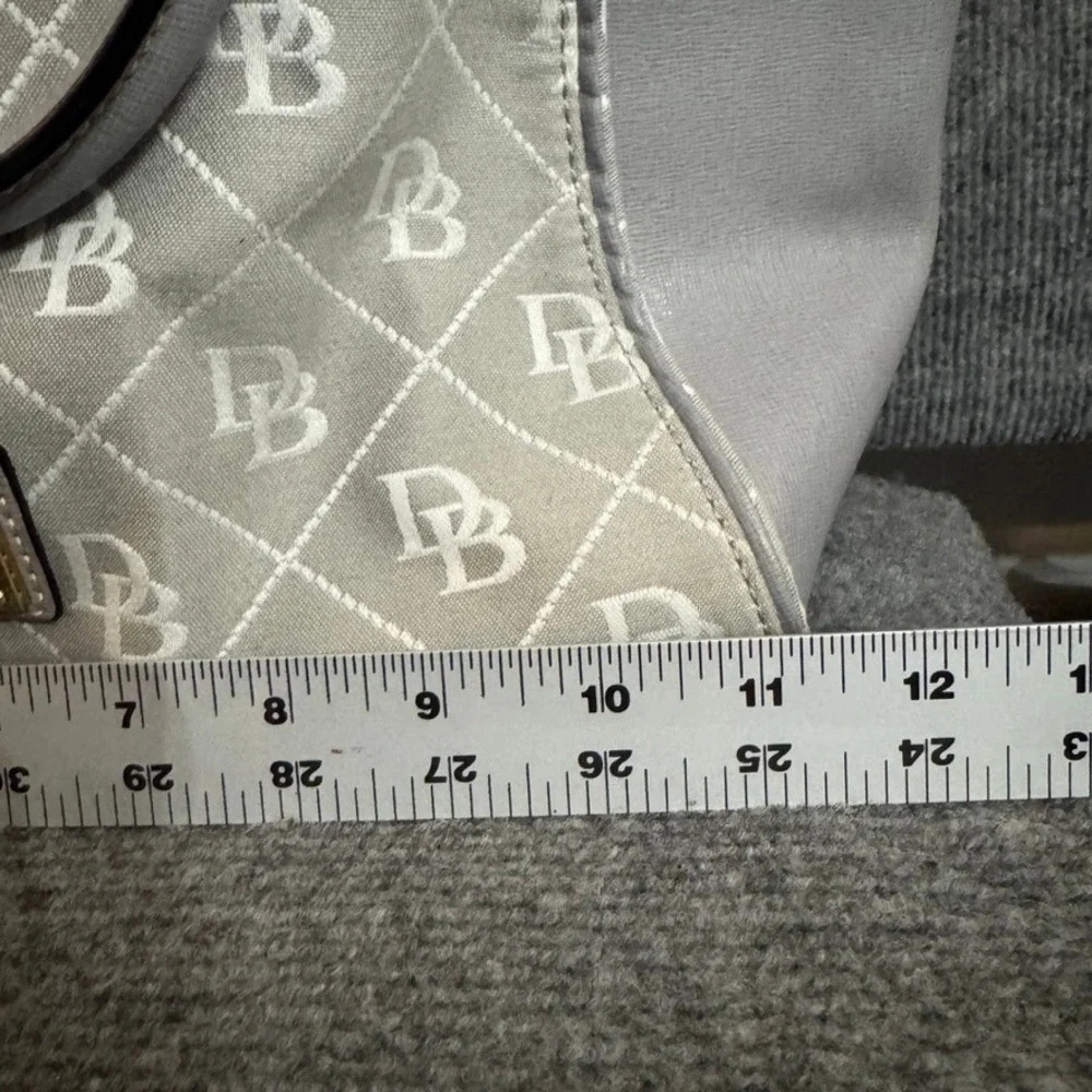 Dooney & Bourke satchel handles