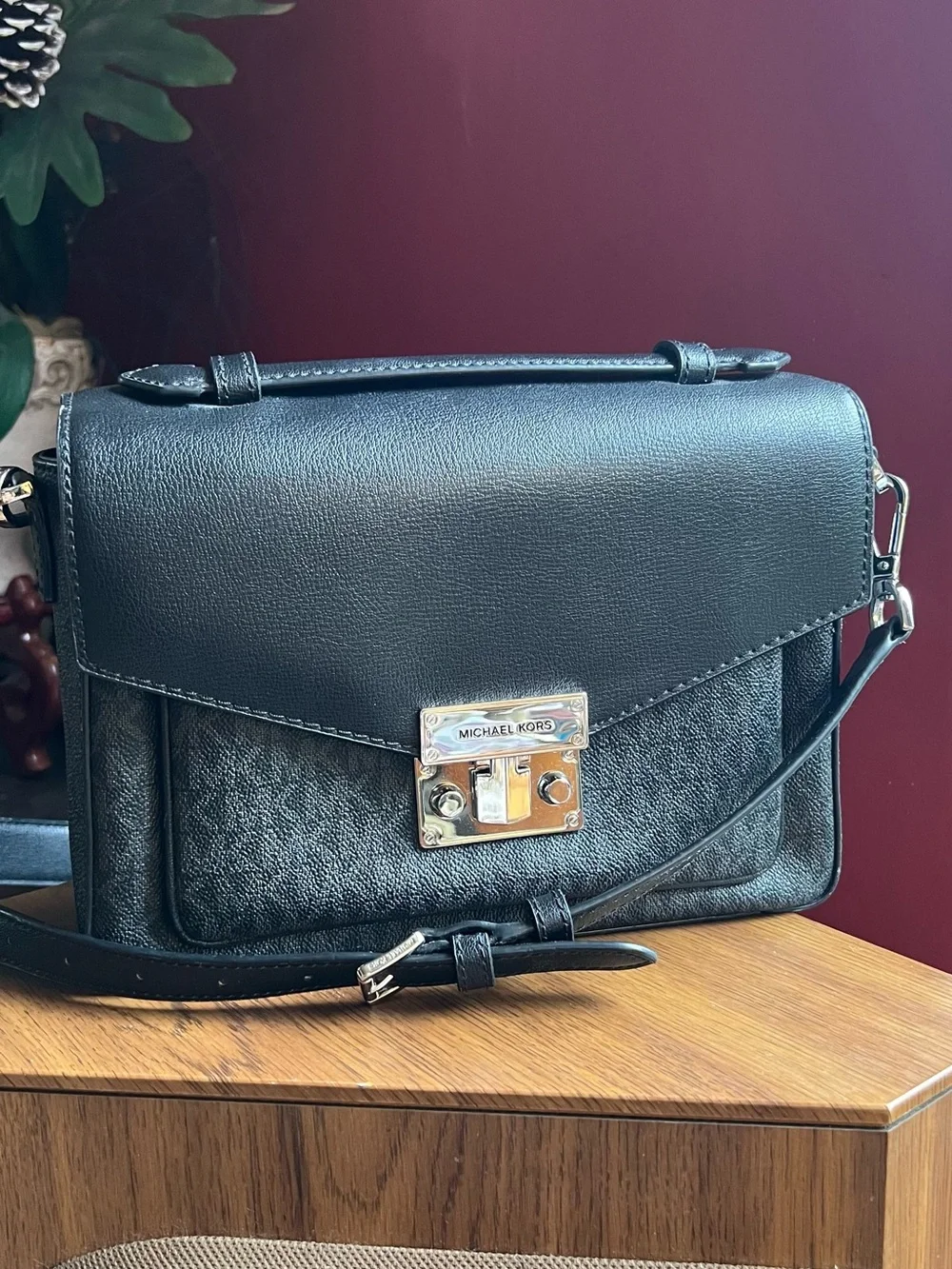 Michael Kors Rose Medium Top Handle Messenger Purse/Crossbody Shoulder Bag EUC
