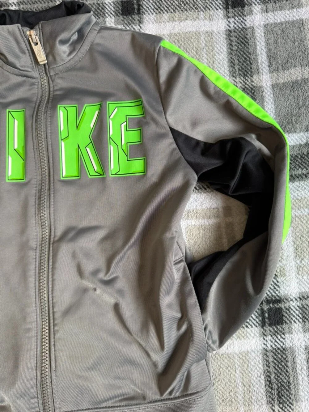 Nike full zip