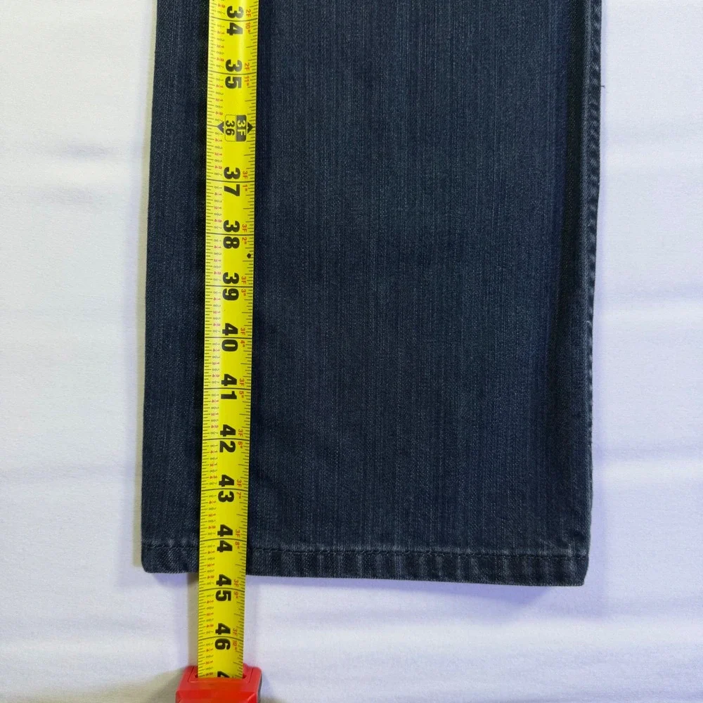 Levis levis 527