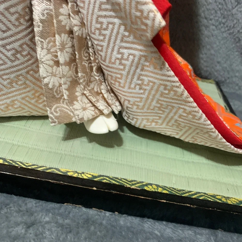 Vintage Japanese Geisha Doll Orange Silk Brocade Kimono Tatami Base 17 Inch
