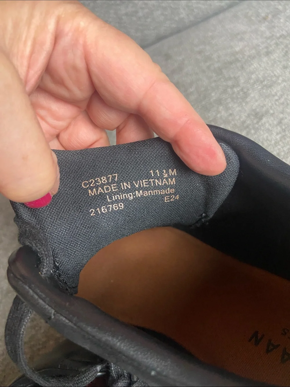 Cole Haan Black Leather Lace-Up Sneakers with Tan Heel Accent size 11.5 M