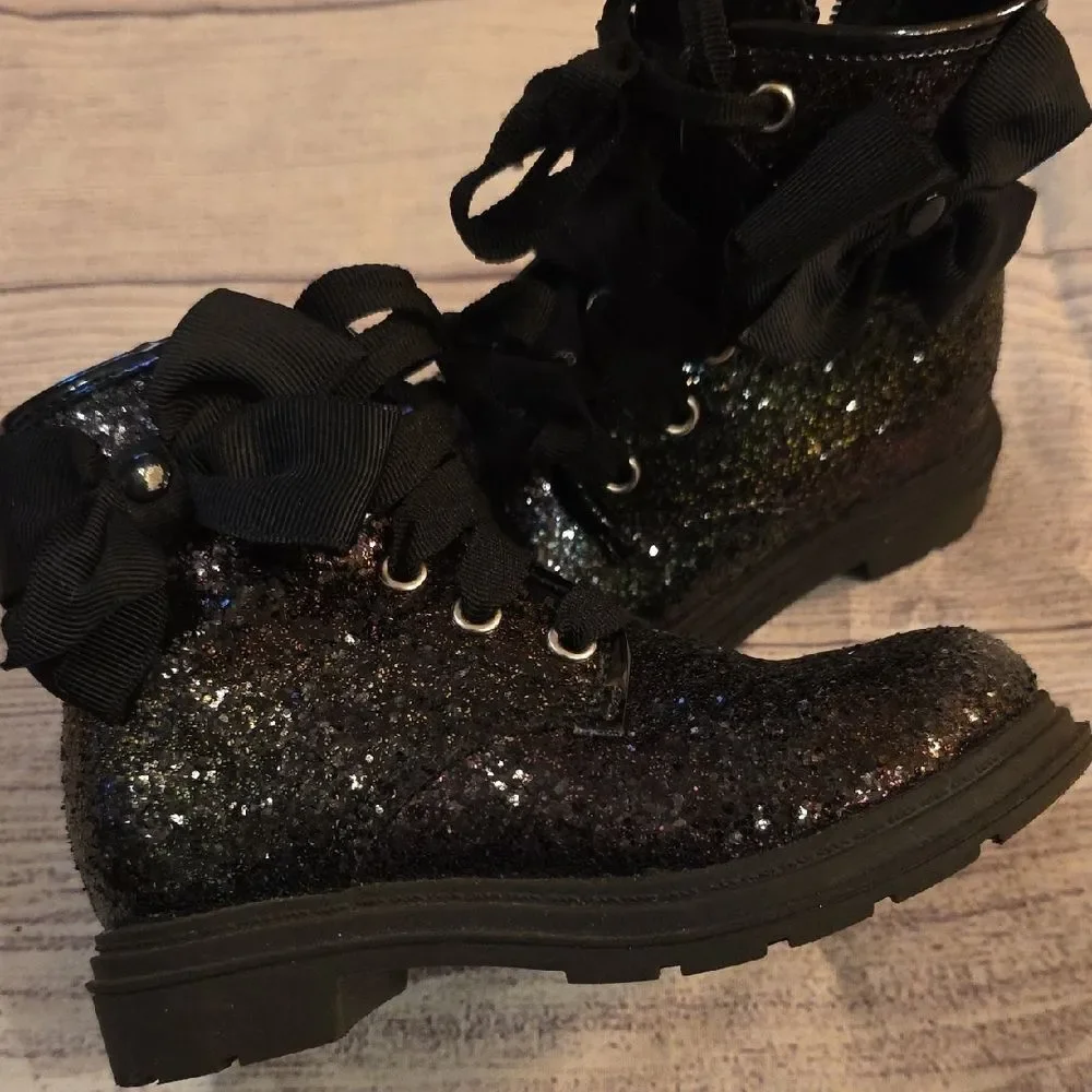 JoJo Siwa step out