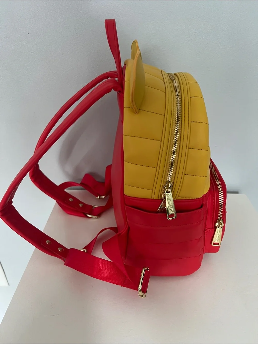 Loungefly Winnie the Pooh Puffed Mini Backpack