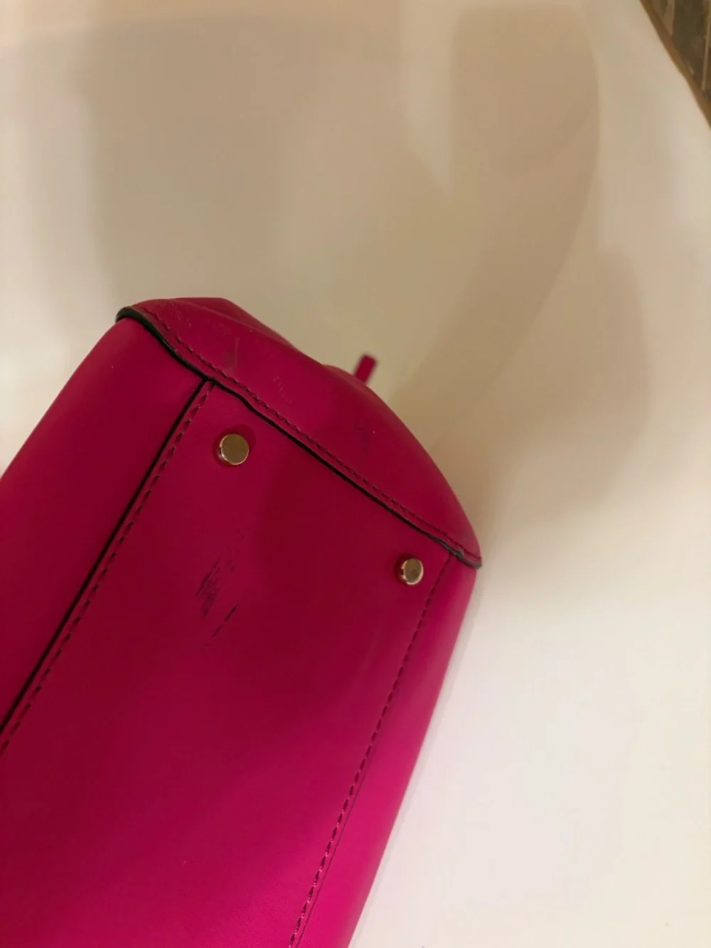kate spade purse scuffs