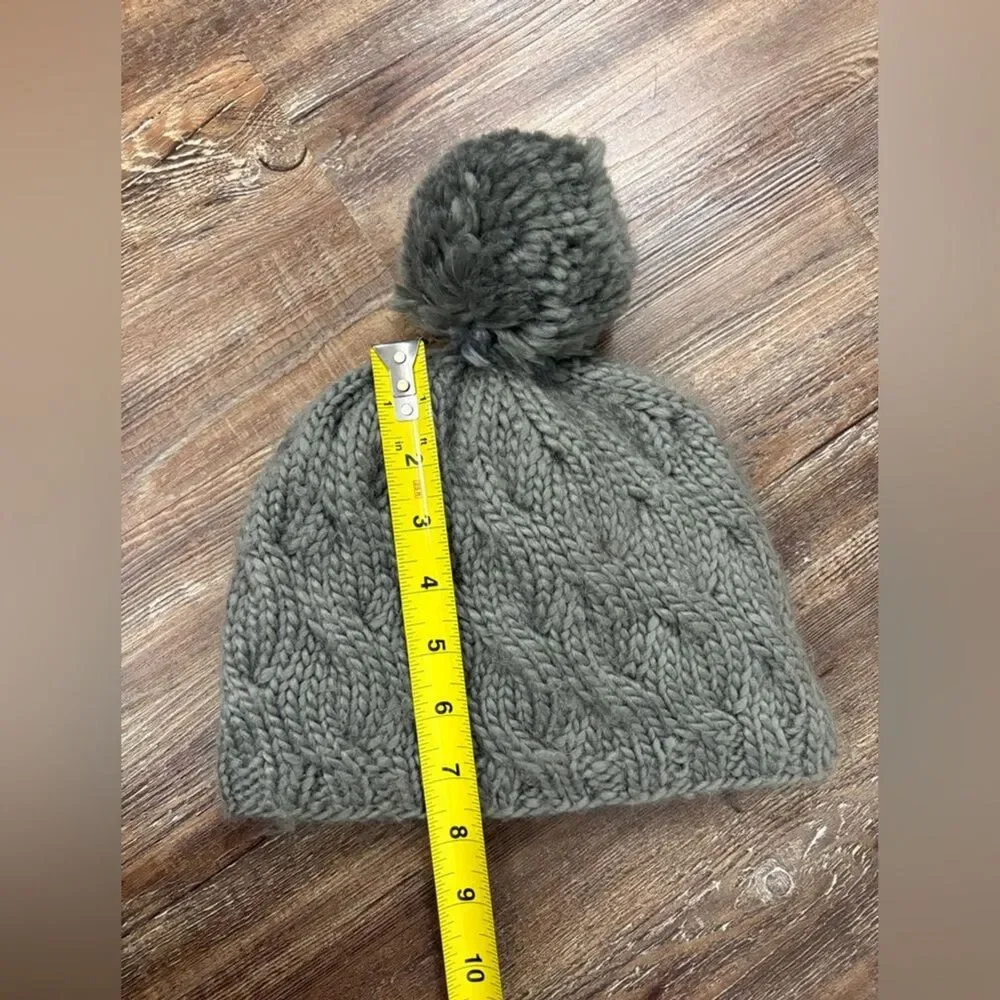 Turtle Fur Millie Marino Wool Pom Chunky Hand Knit Gray Asymmetrical Cables Hat