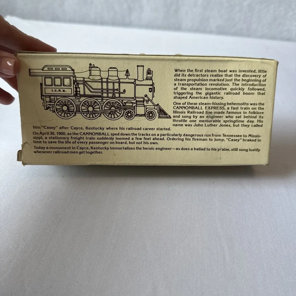 Avon vtg 1970s