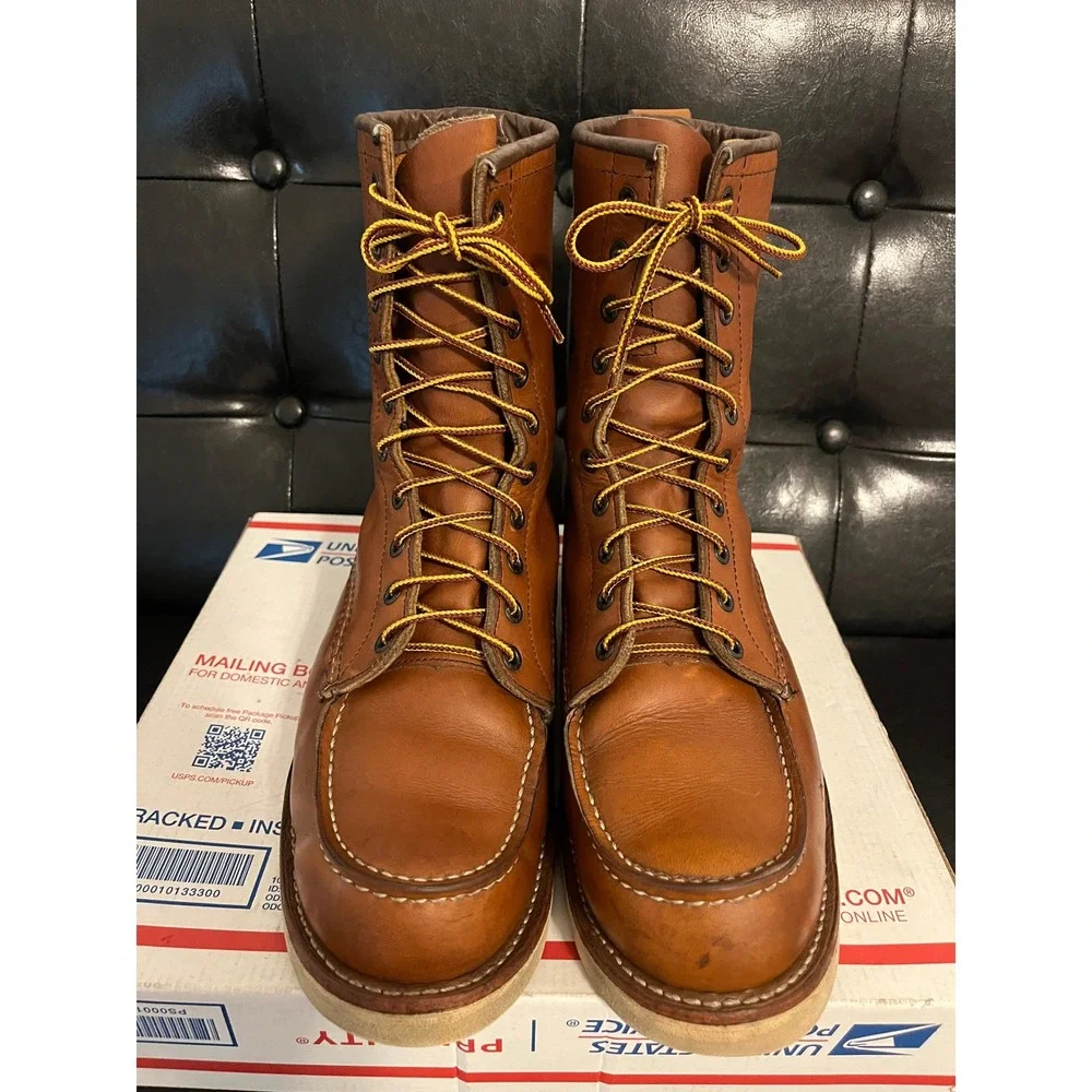 Red Wing 10877 Heritage 8 Inch Classic Moc Toe