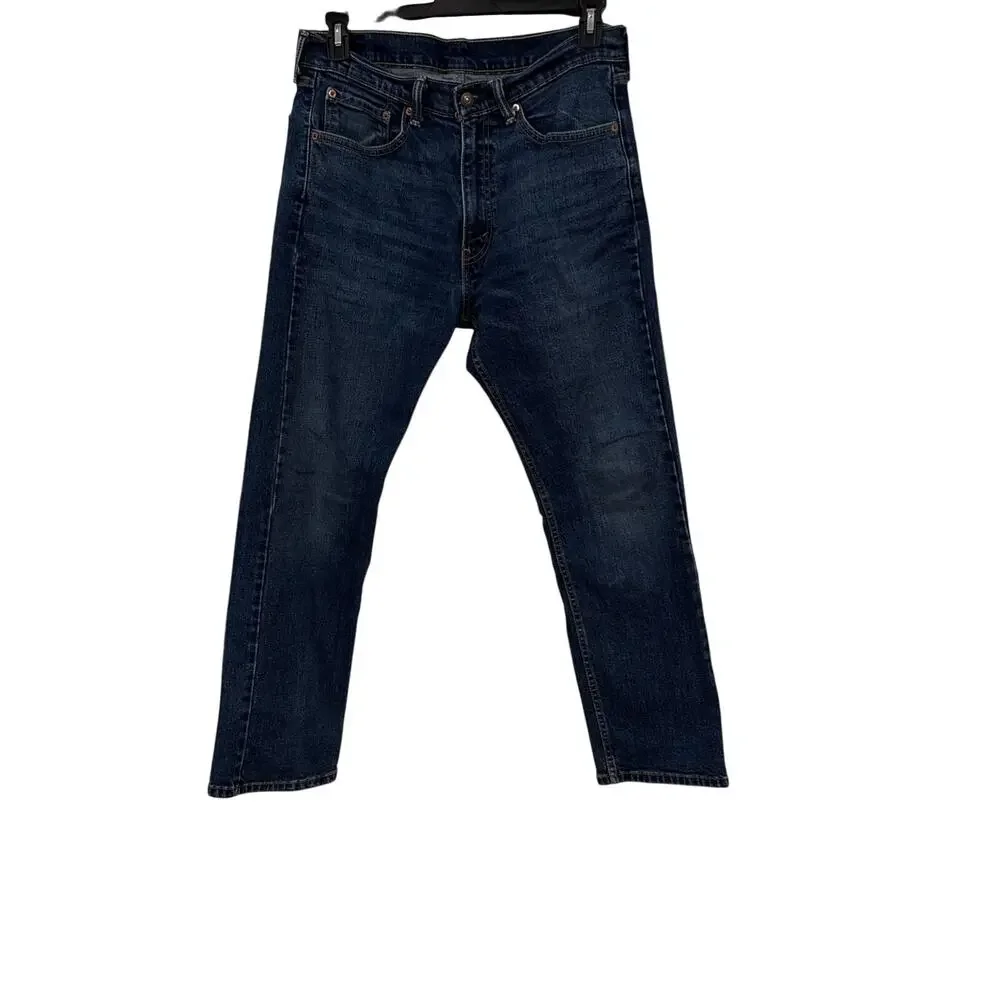 Men’ 505 Levi Strauss Jeans Dark Wash Size 34 X 30