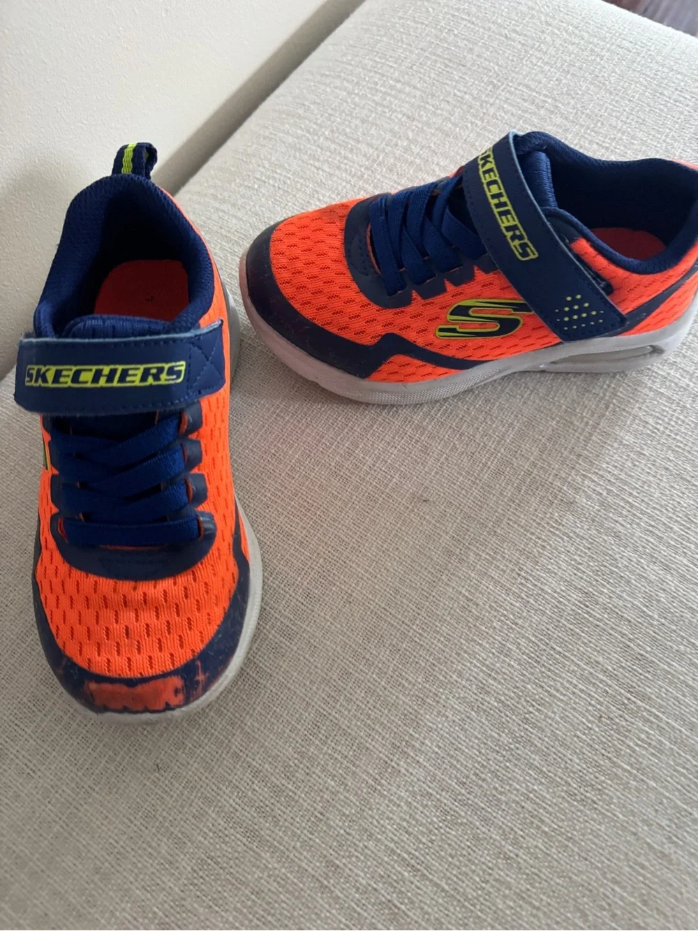 Skechers bright orange
