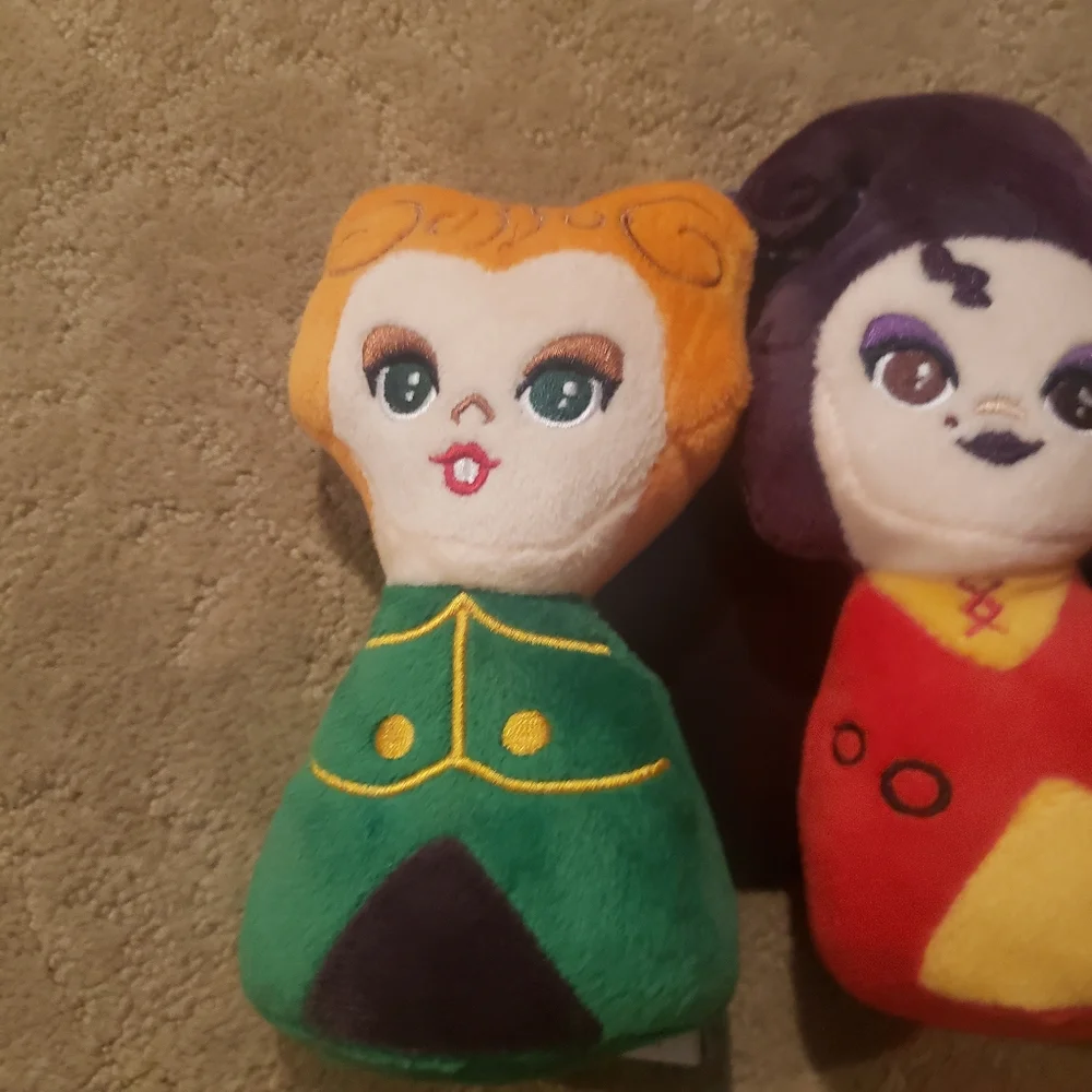 NWT Disney Hocus Pocus Sanderson Sisters Plush Dog Toy