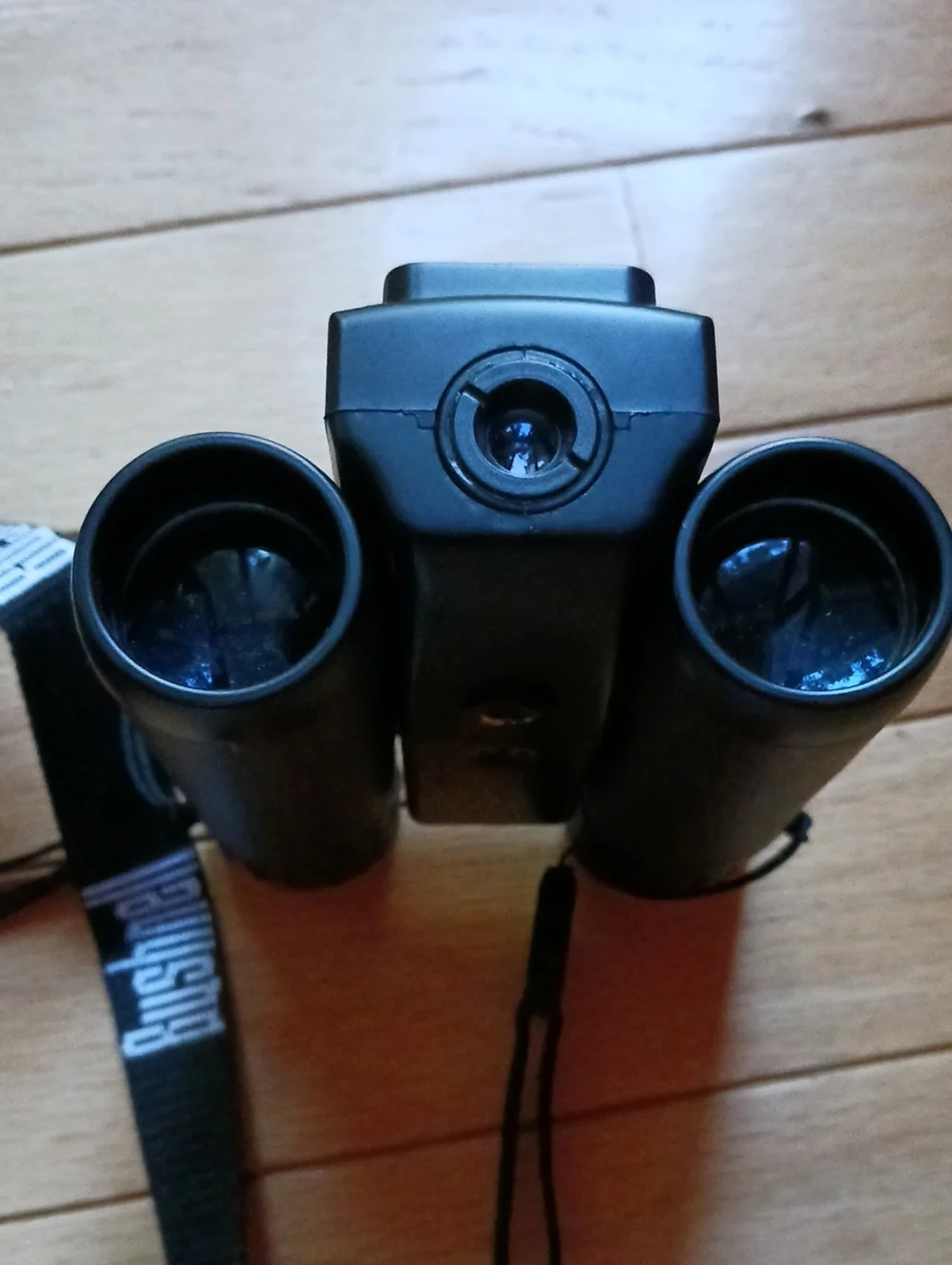Bushnell black compact