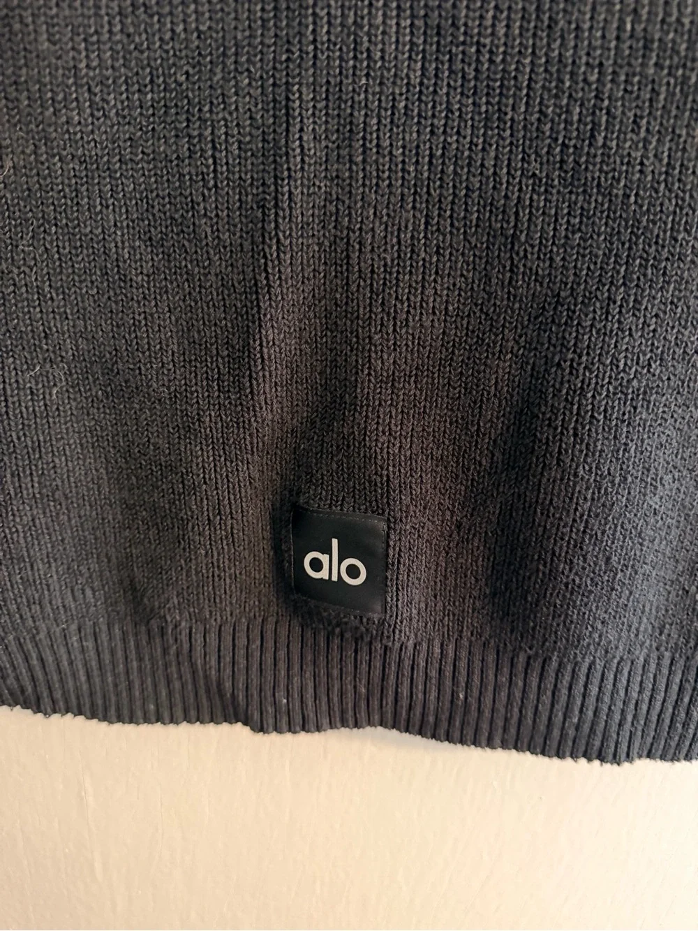 ALO Yoga alo black