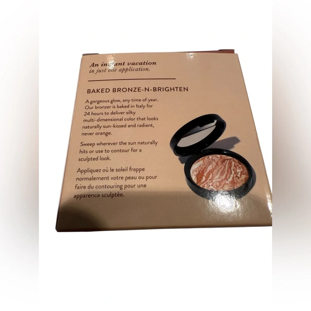 Laura Geller feel new texture