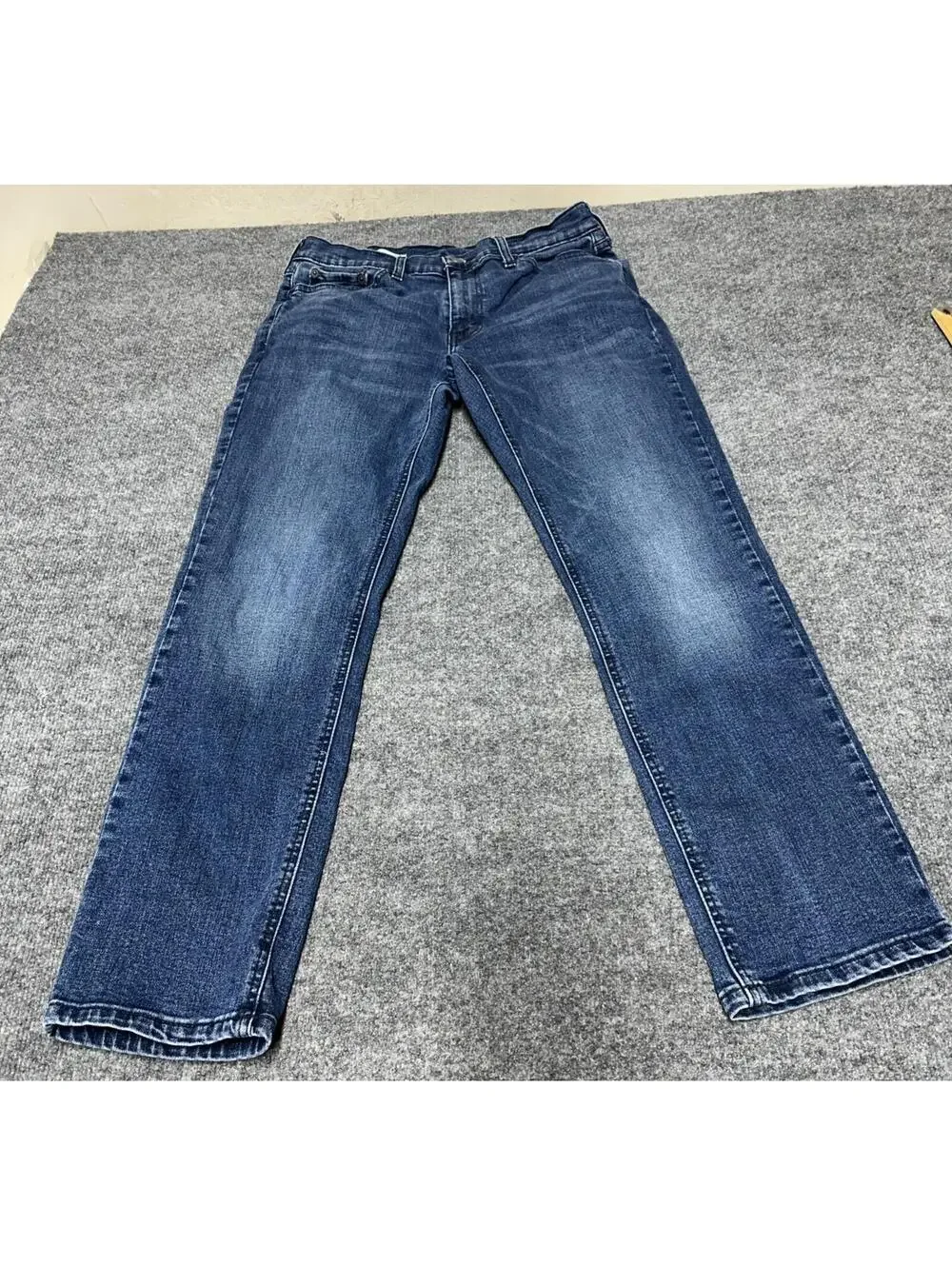 levis 541 jeans mens 30x30 Tapered Legs