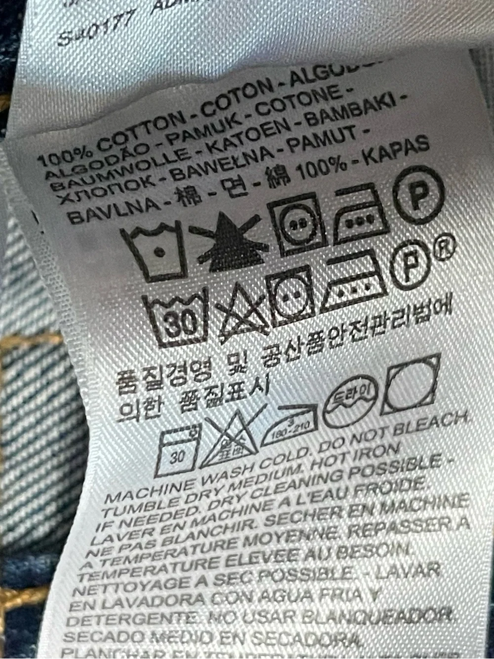 Levis tag says