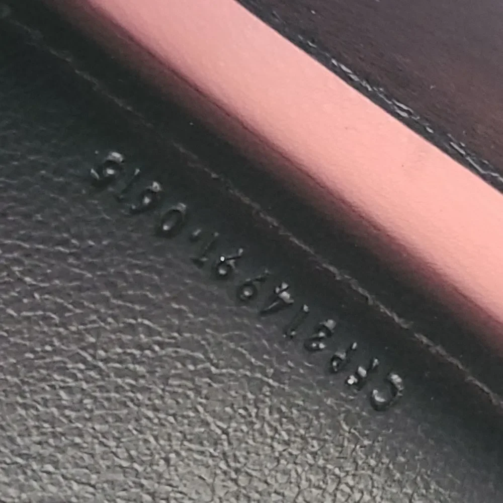 Yves Saint Laurent preloved ysl