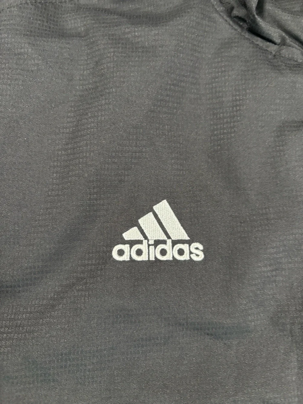 adidas wear logo pockets