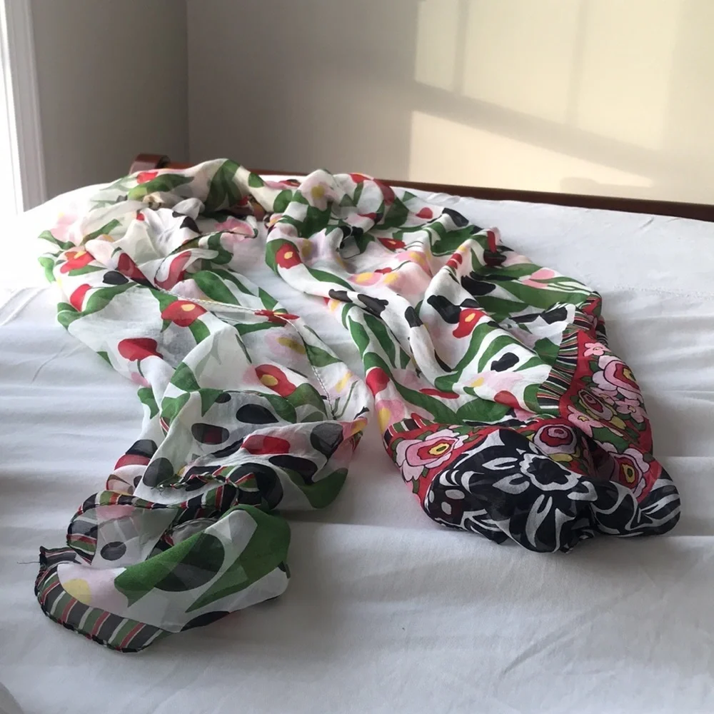Kenzo stunning piece