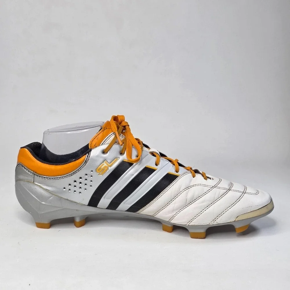 adidas item that