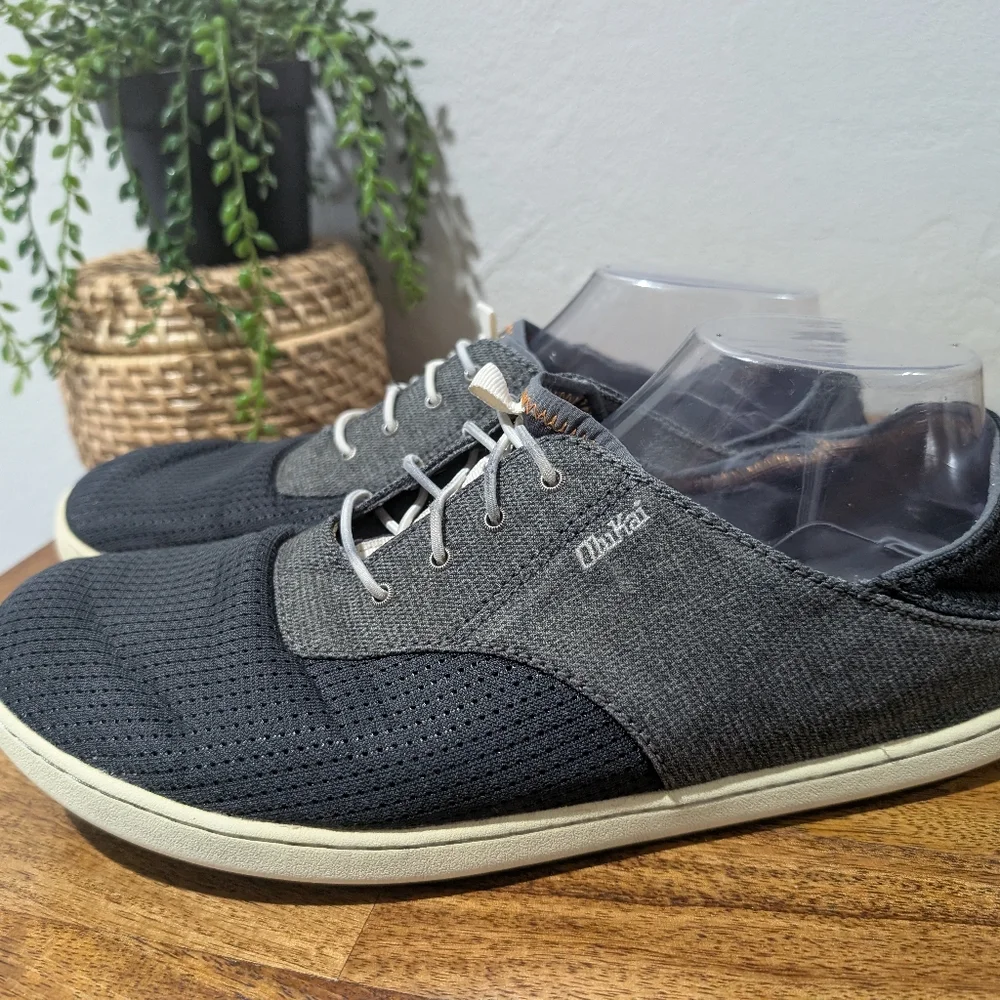 OluKai Nohea Moku Boat Shoes Mens 10.5 Blue Gray  Tie Denim Mesh Casual Sneakers