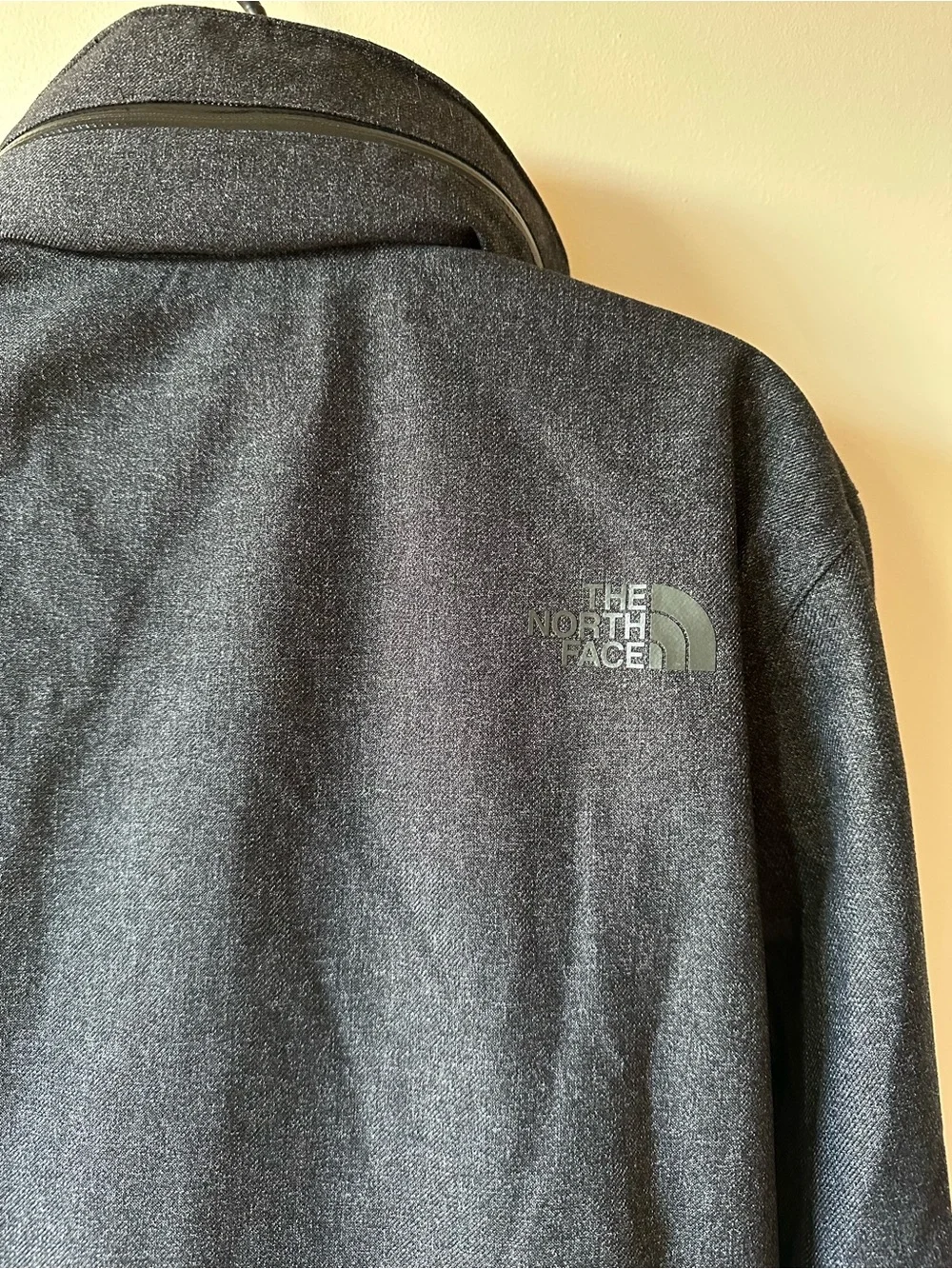 The North Face Kassler Field Jacket DryVent 3L Charcoal Gray M-65: Men's Size:S