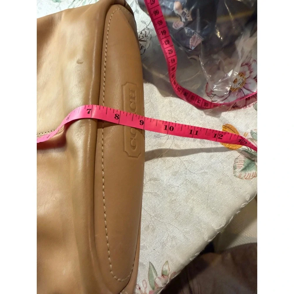 Coach‎ Ergo Tan Leather Hobo Bag Shoulder Purse F13354 Lilac Lining