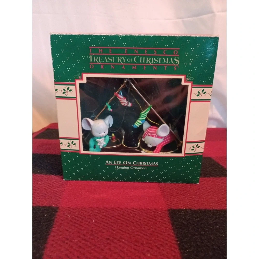 Enesco Treasury Of Christmas Ornament  'An Eye On Christmas' 1988 Gilmore Mice