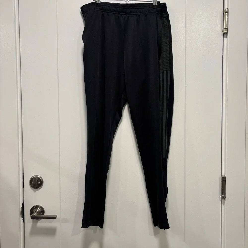 Adidas Aeroready Primegreen Mens Training Pants Black Olive Green GN5490 Large