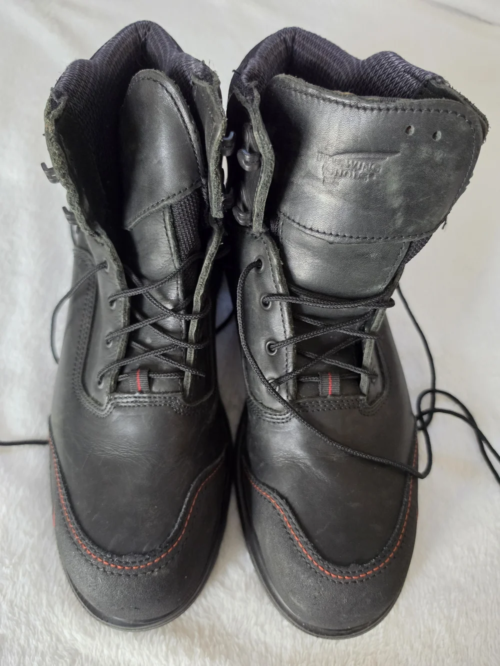 Red Wing Shoes black red