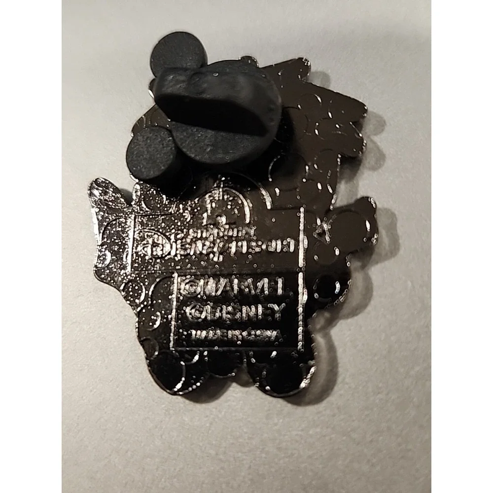 Disney trading pin