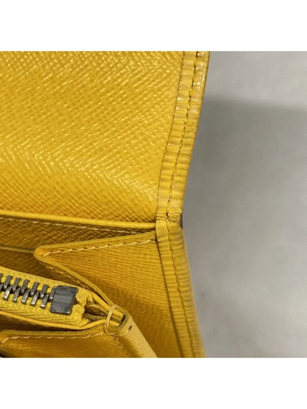 Louis Vuitton louis vuitton