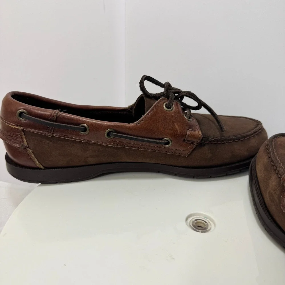 Sebago make comfortable