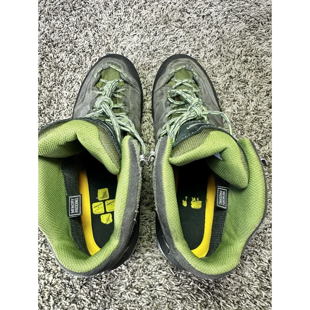Salewa mountain trainer