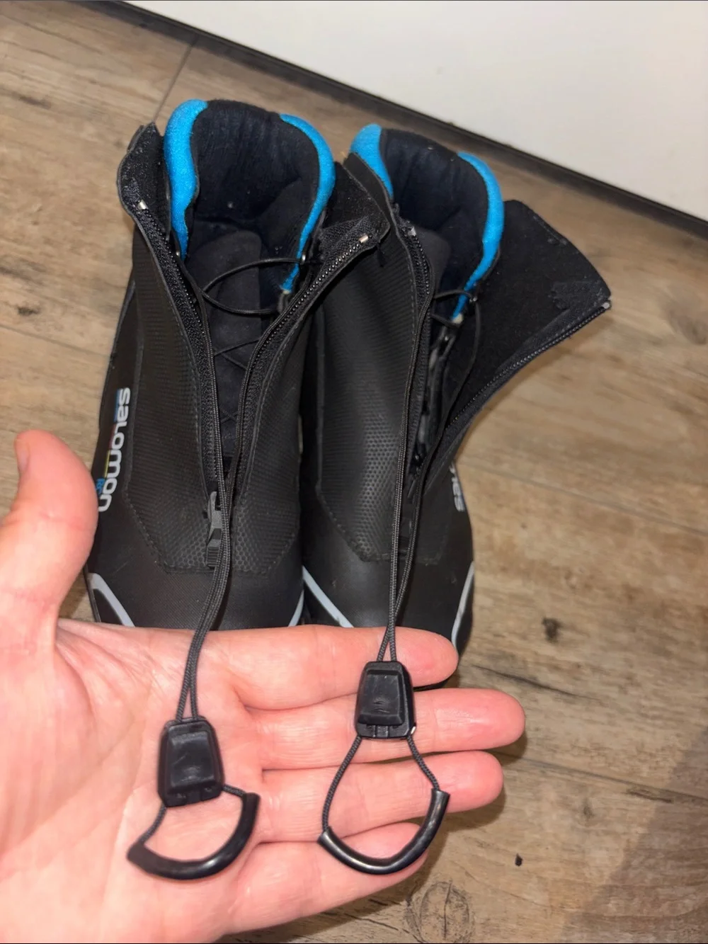 Salomon insulated cross